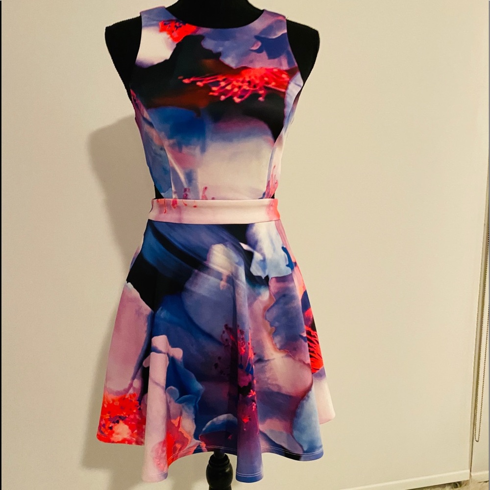 Samantha mini